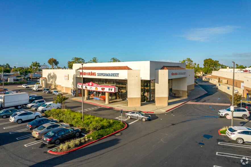 More Photos Of 8251 Mira Mesa Blvd, San Diego Unknown For Lease