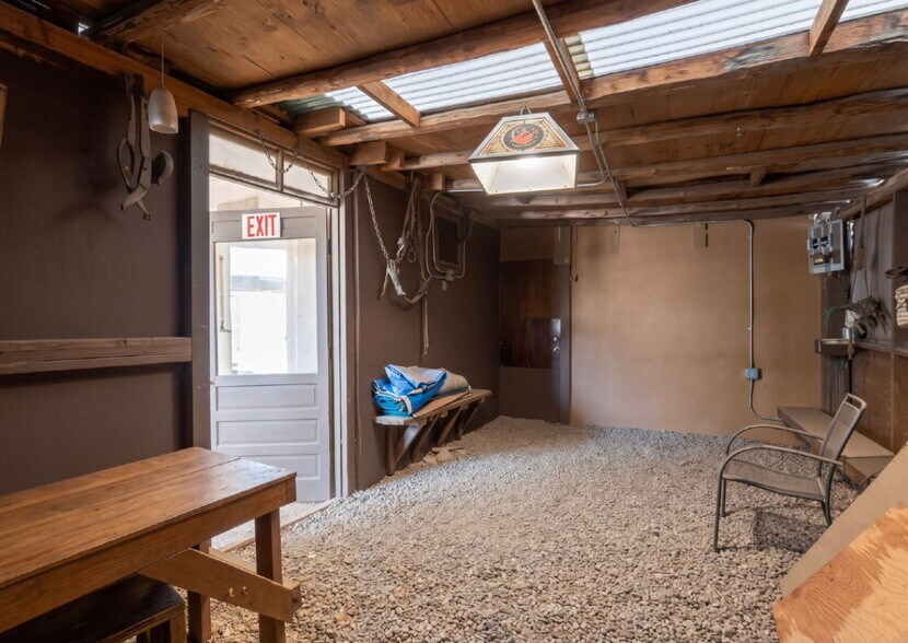 More Photos Of 955 S Camino Del Pueblo, Bernalillo Bar For Sale