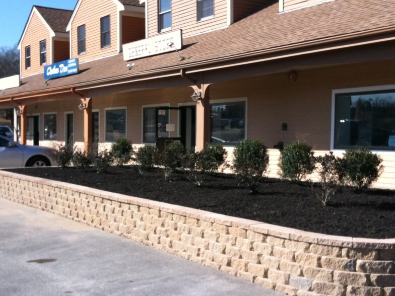 More Photos Of 41 Meetinghouse Ln, Sagamore Beach Storefront Retail Office For Lease