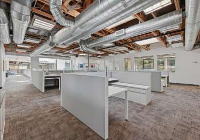 More Photos Of 5770 Oberlin Dr, San Diego Office For Lease