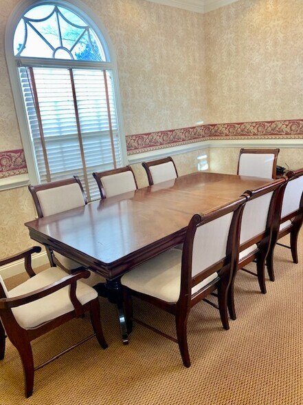 More Photos Of 2421 Brookstone Centre Pky, Columbus Medical For Sale