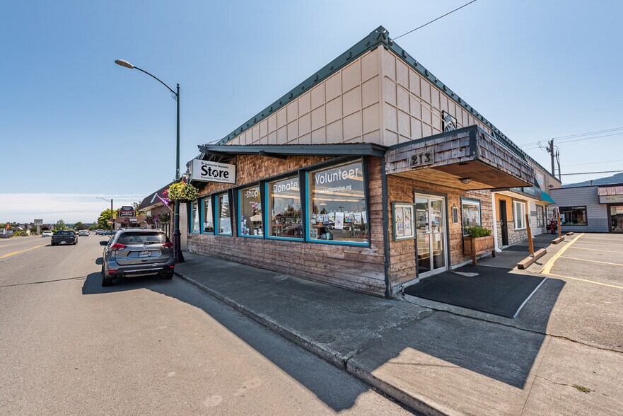 More Photos Of 213 E Washington St, Sequim Storefront Retail Office For Sale
