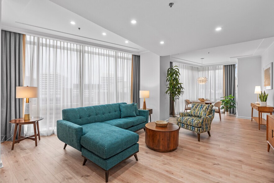 More Photos Of , White Plains Unknown For Sale