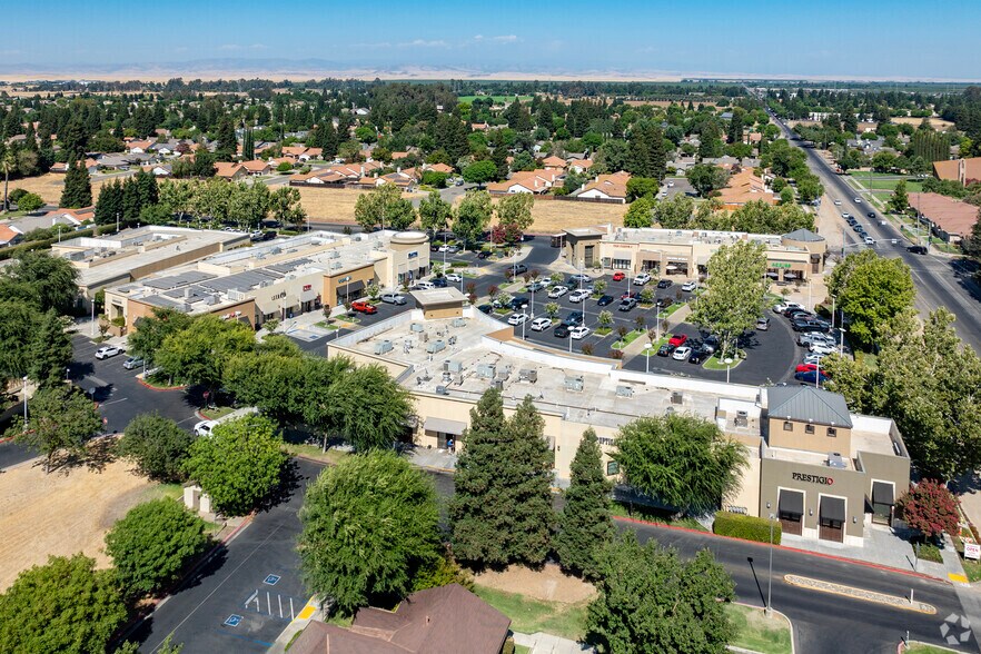 More Photos Of 755 E Yosemite Ave, Merced Coworking Space