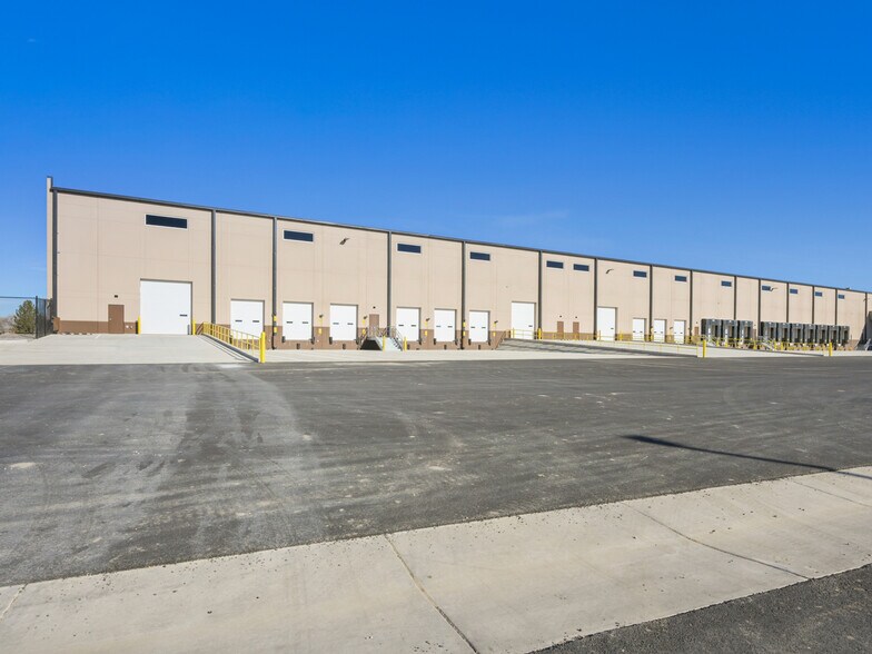 More Photos Of 2825 Riverside Pky, Grand Junction Warehouse For Lease