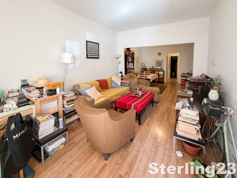 More Photos Of , Astoria General Retail For Sale