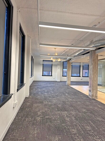 More Photos Of 89 Ionia Ave NW, Grand Rapids Office For Lease