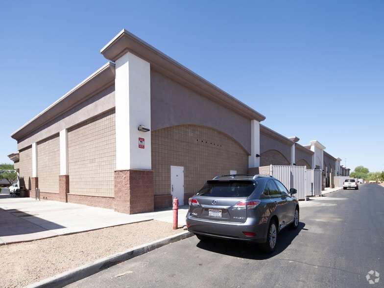 More Photos Of 950 E Pecos Rd, Chandler Storefront For Lease
