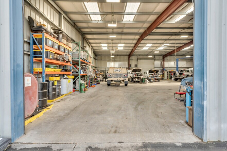 More Photos Of 25533 CA-99 Hwy, Acampo Land For Sale