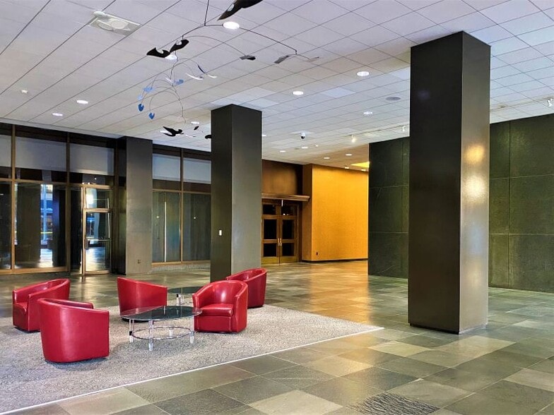 More Photos Of 40 N Main St, Dayton Office For Lease