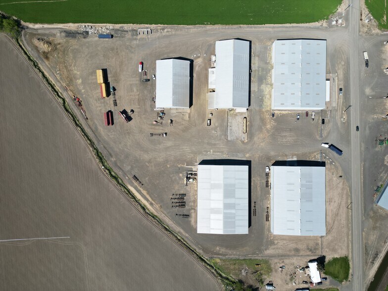 More Photos Of 8270 Tjossem Rd, Ellensburg Distribution For Lease