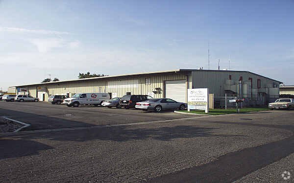 More Photos Of 1400 Carpenter Ln, Modesto Warehouse For Lease