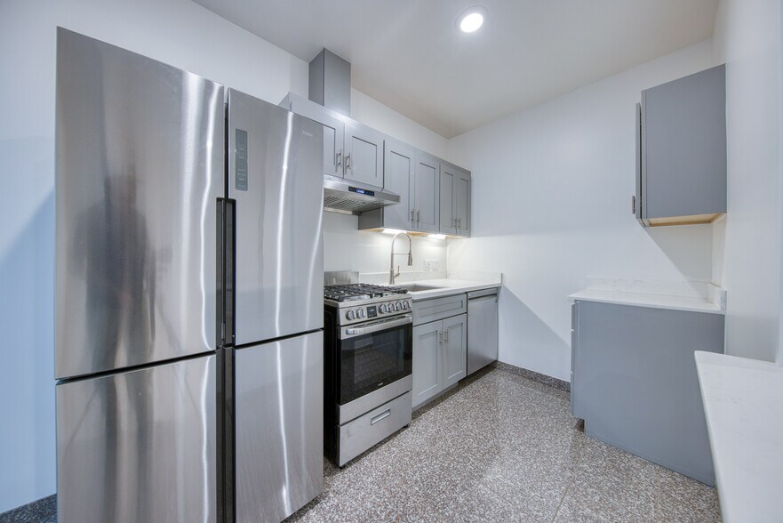 More Photos Of 574 3rd St, San Francisco Apartments For Sale
