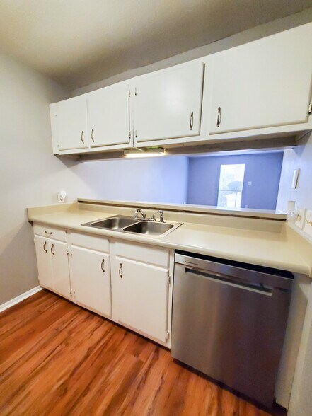 More Photos Of , Baton Rouge Multifamily For Sale
