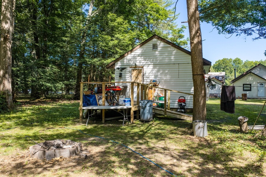 More Photos Of 7 Decker Ln, Port Jervis Multifamily For Sale