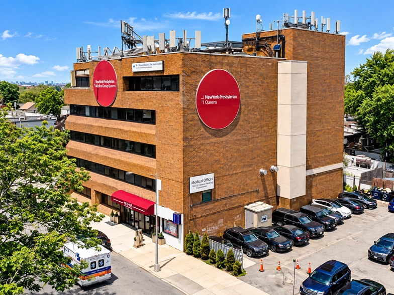 More Photos Of 163-03 Horace Harding Expy, Fresh Mdws, Fresh Meadows Medical For Sale