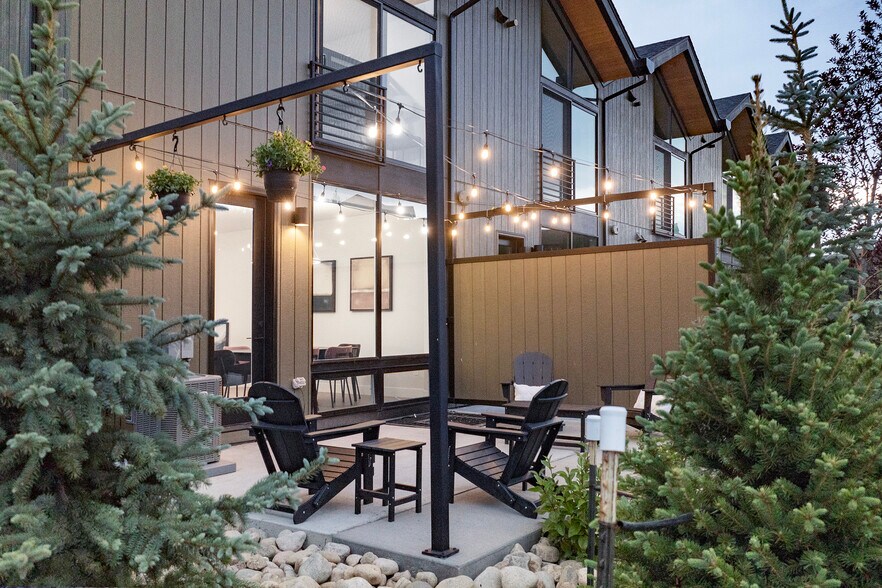 More Photos Of 56-66 Wheeler Rd, Winter Park Apartments For Sale