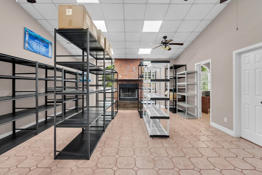 More Photos Of 22830 Fritz Ln, Spring Office Residential For Lease