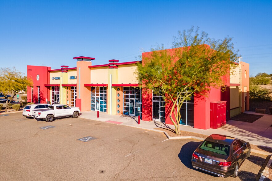 More Photos Of 11340 W Bell Rd, Surprise General Retail For Lease