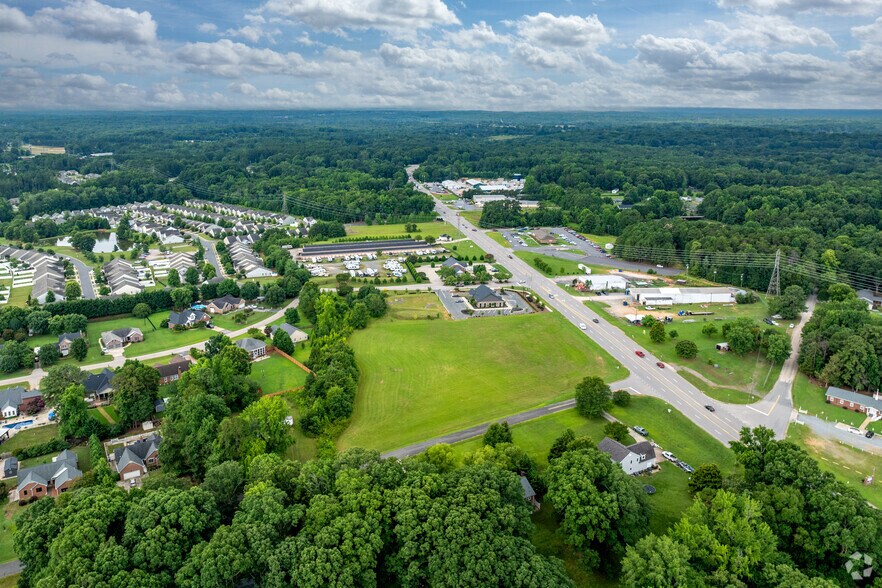 More Photos Of 00 Hands Mill Hwy, Rock Hill Land For Lease