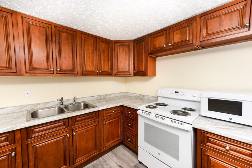 More Photos Of 128 Empire Blvd, Rochester Office Residential For Sale