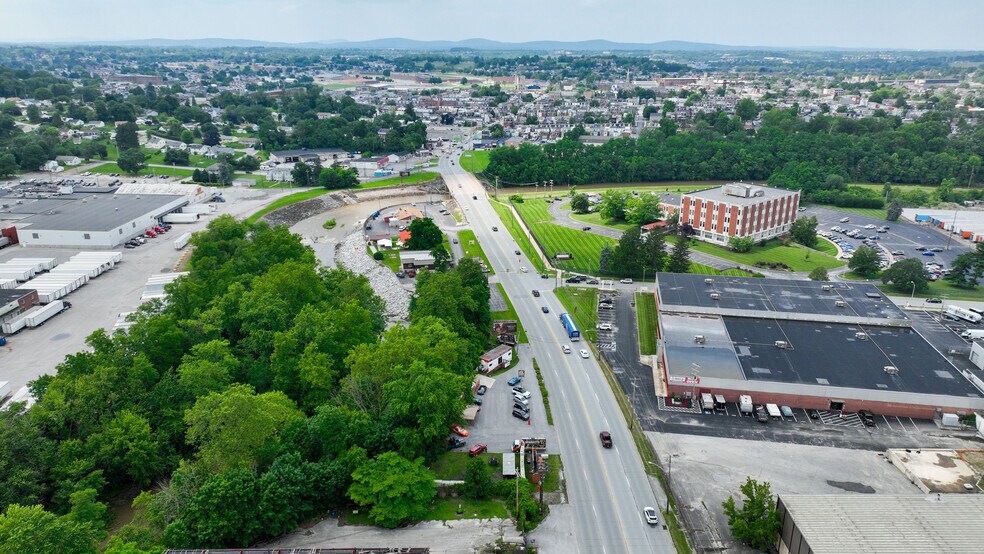 More Photos Of 678 S Richland Ave, York Land For Sale