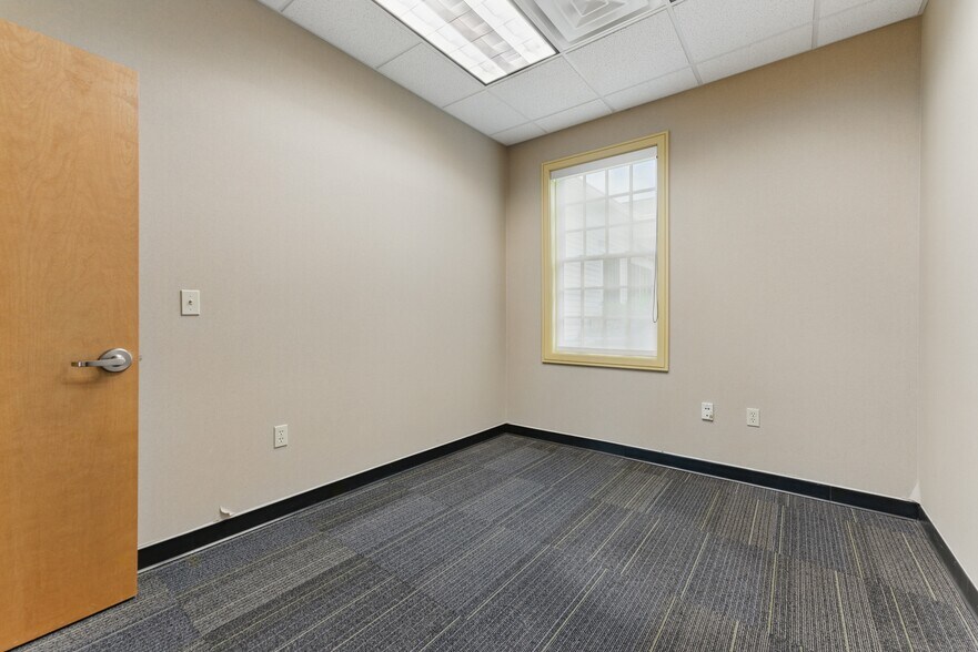 More Photos Of 460 Newton St, South Hadley General Retail For Sale