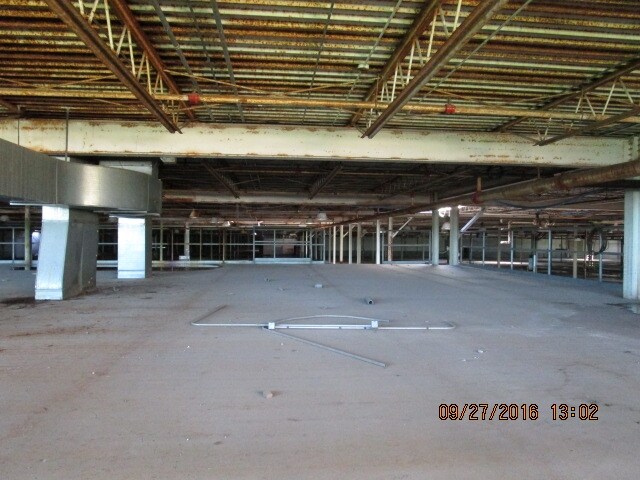 More Photos Of 210 Broadus St, Sturgis Manufacturing For Sale