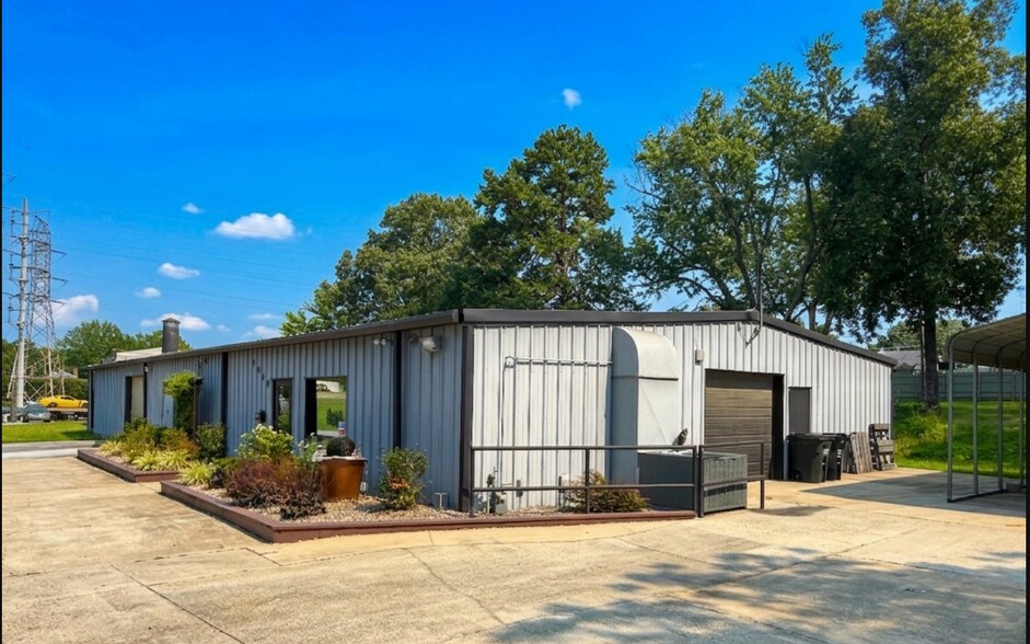 Primary Photo Of 1510 N Ridge Ave, Kannapolis Manufacturing For Sale