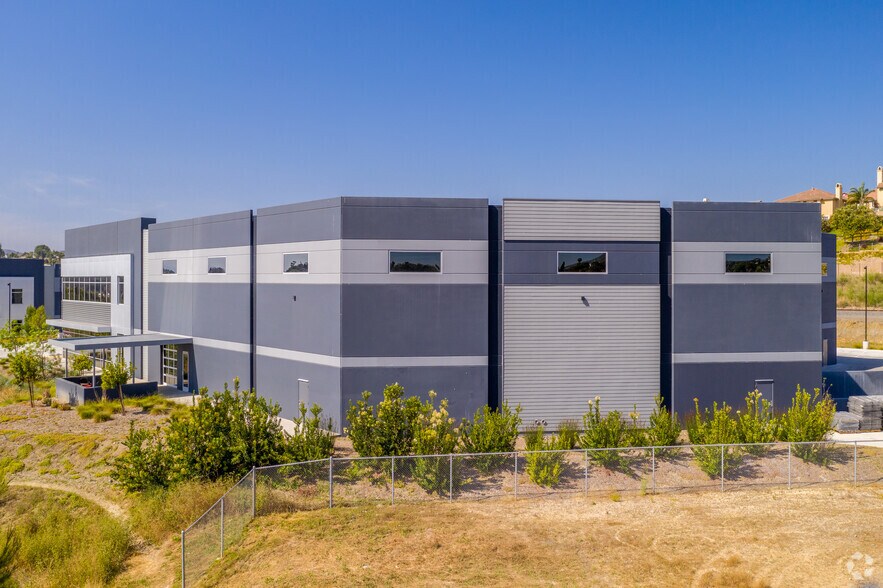 More Photos Of 2954 Norman Strasse Rd, San Marcos Warehouse For Lease