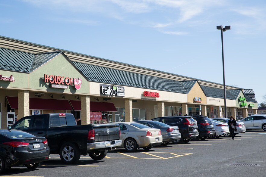 More Photos Of 466-510 2nd Street Pike, Southampton Freestanding For Lease