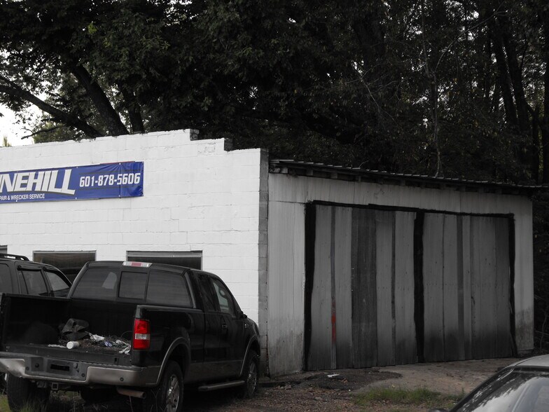 More Photos Of 106 I55 SOUTH W FRONTAGE RD S, Terry Land For Sale