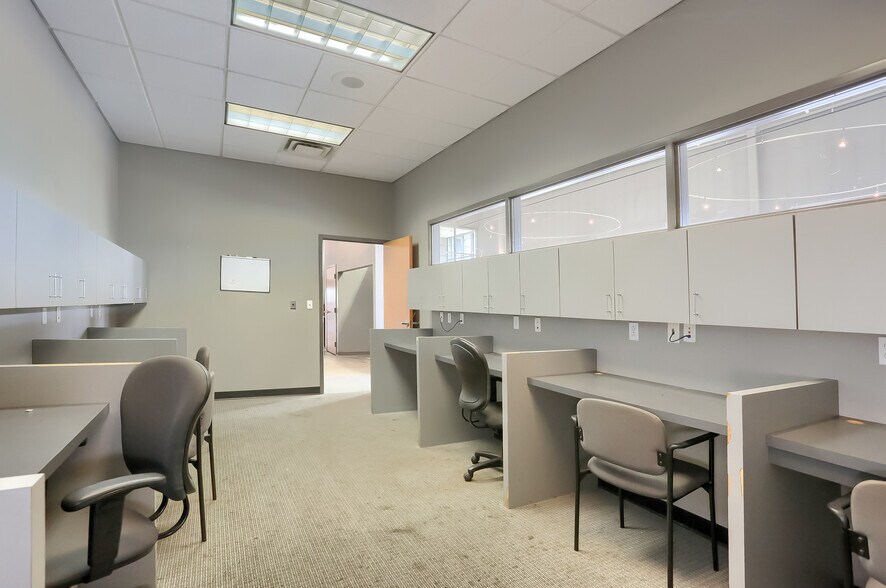 More Photos Of 3 Superior Way, Uniontown Auto Dealership For Sale