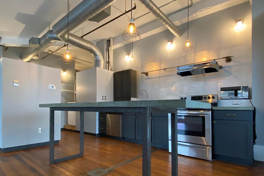 More Photos Of 1827 1st Ave N, Birmingham Apartments For Lease