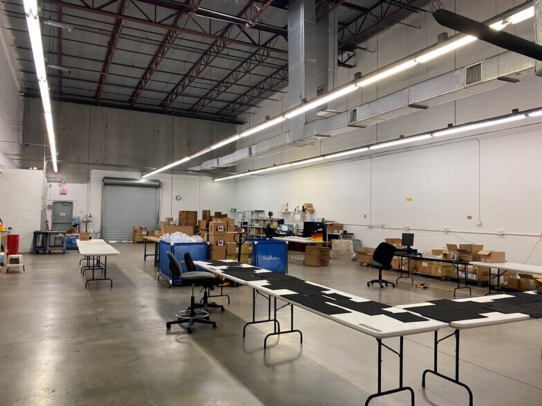 More Photos Of 7830 Byron Dr, Riviera Beach Manufacturing For Lease