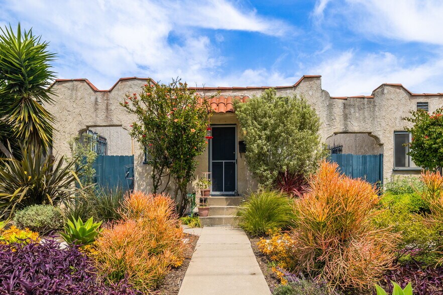 More Photos Of 4154 Ince Blvd, Culver City Apartments For Sale