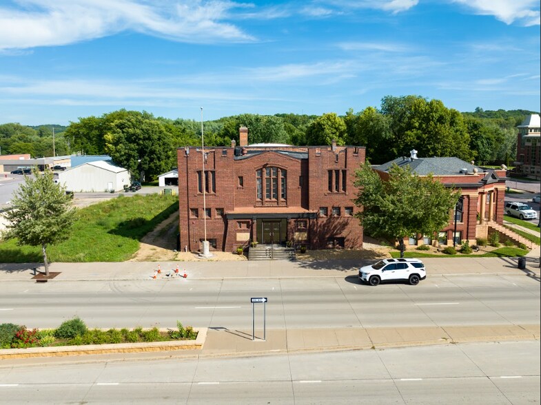 More Photos Of 419 S Minnesota Ave, Saint Peter Office For Sale