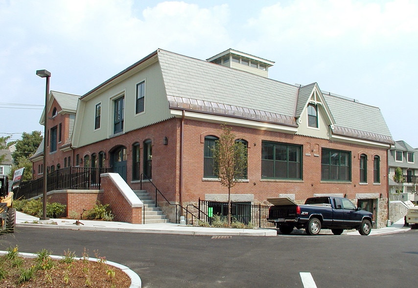 Primary Photo Of 235-237 Cypress St, Brookline Medical For Lease