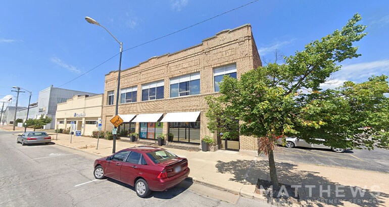 Primary Photo Of 419 W Market St, Sandusky General Retail For Sale