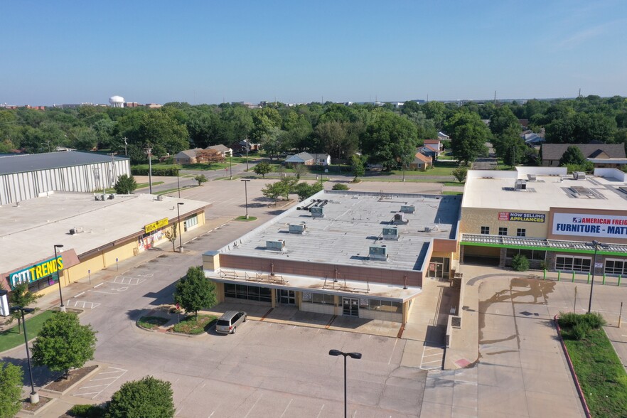 Primary Photo Of 4616 E. 13th St., Wichita Storefront For Sale