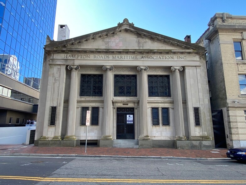 More Photos Of 127 Bank St, Norfolk Office For Lease