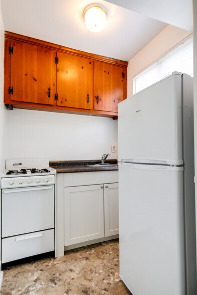 More Photos Of 3230 W Grace St, Richmond Apartments For Sale