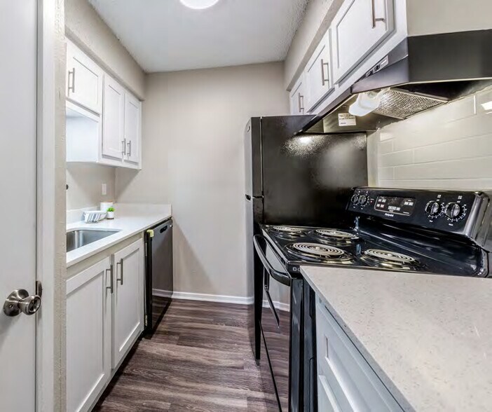More Photos Of 1830 W Rundberg Ln, Austin Apartments For Sale