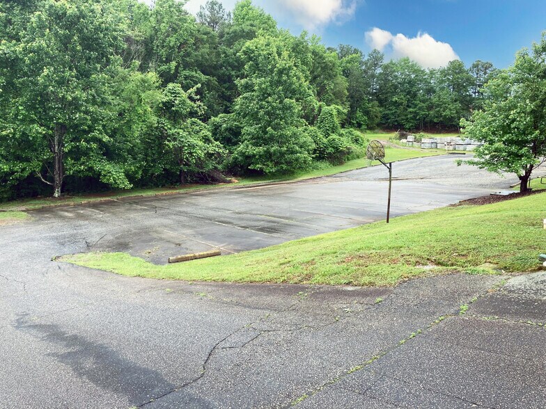 More Photos Of 7980-7982 Macon Hwy, Watkinsville Flex For Lease