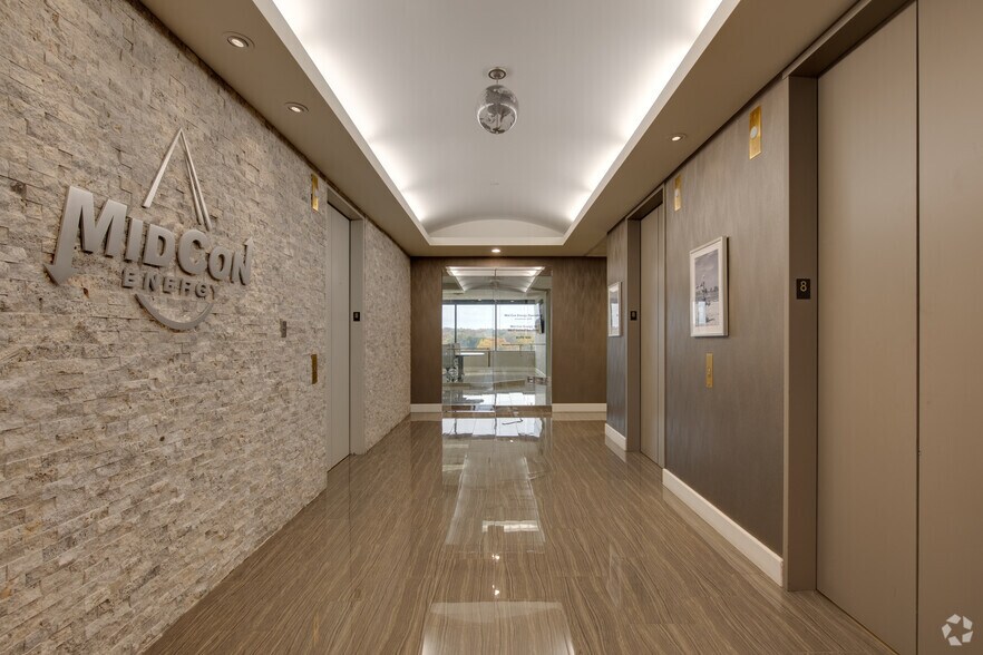 More Photos Of 2431 E 61st St, Tulsa Office For Lease