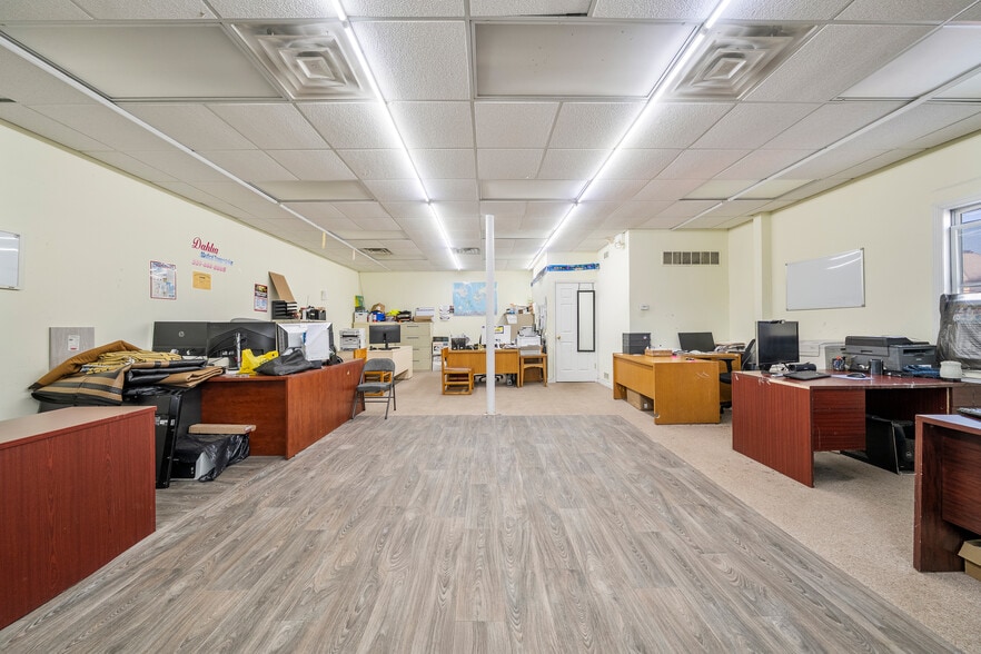 More Photos Of 571-575 Martin Luther King Jr Dr, Jersey City Freestanding For Sale