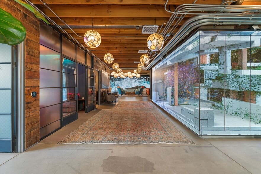 More Photos Of 5895 Blackwelder St, Culver City Loft Creative Space For Sale