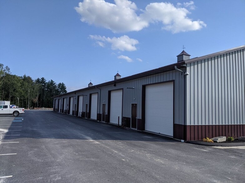 More Photos Of 237 Londonderry Tpke, Hooksett Industrial For Lease