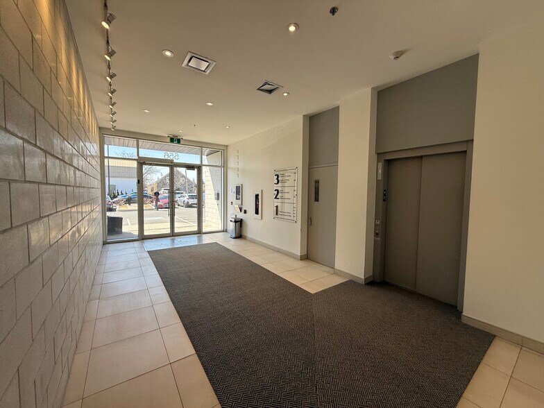More Photos Of 556 de Mortagne, Boucherville Medical For Sale