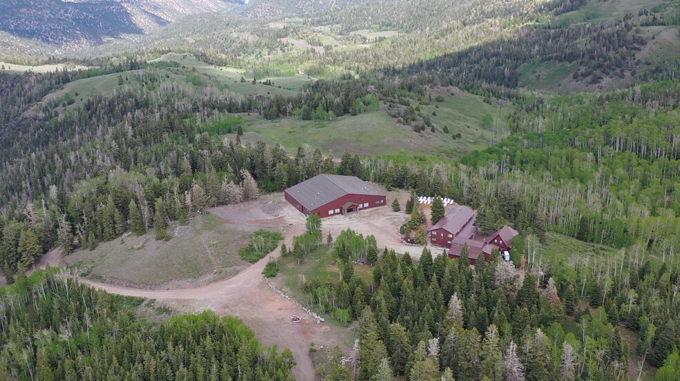 More Photos Of 1989 Dry Lakes Rd, Brian Head Specialty For Sale